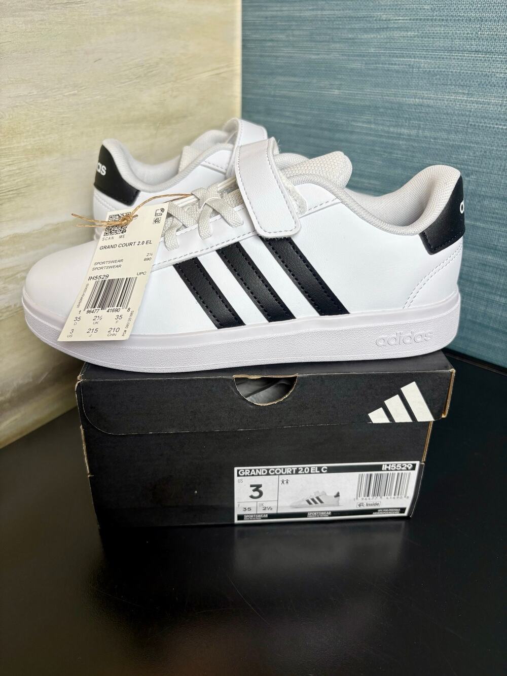 NEW - Adidas Grand Court 2.0 Youth Sneakers - Size 3